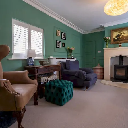 Pass The Keys Stunning 17Th Century 3 Bedroom Cottage Chipping Campden Exterior photo