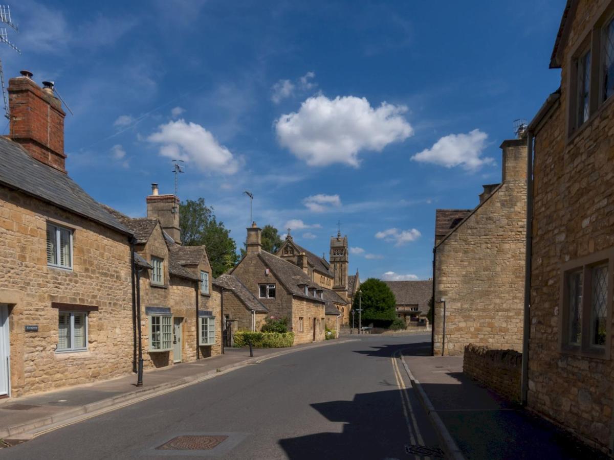 Pass The Keys Stunning 17th Century 3 Bedroom *